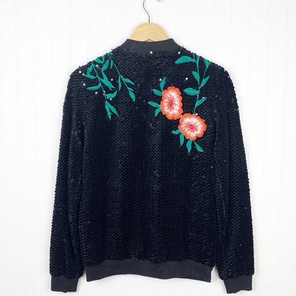 Gianni Bini Sequin Floral Embroidered ‘Shine Bright’ Monroe Zip Bomber Jacket - Picture 4 of 7